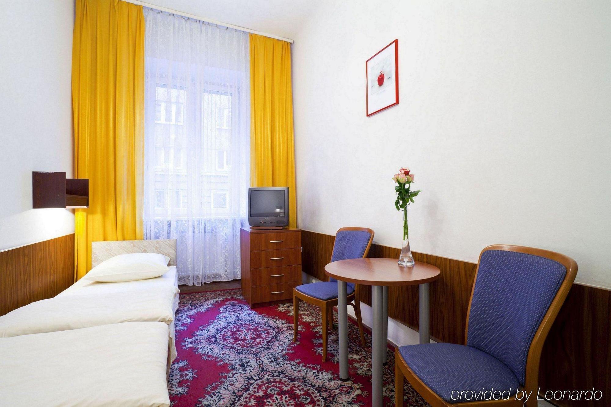Hotel Mazowiecki Wow Varsovia